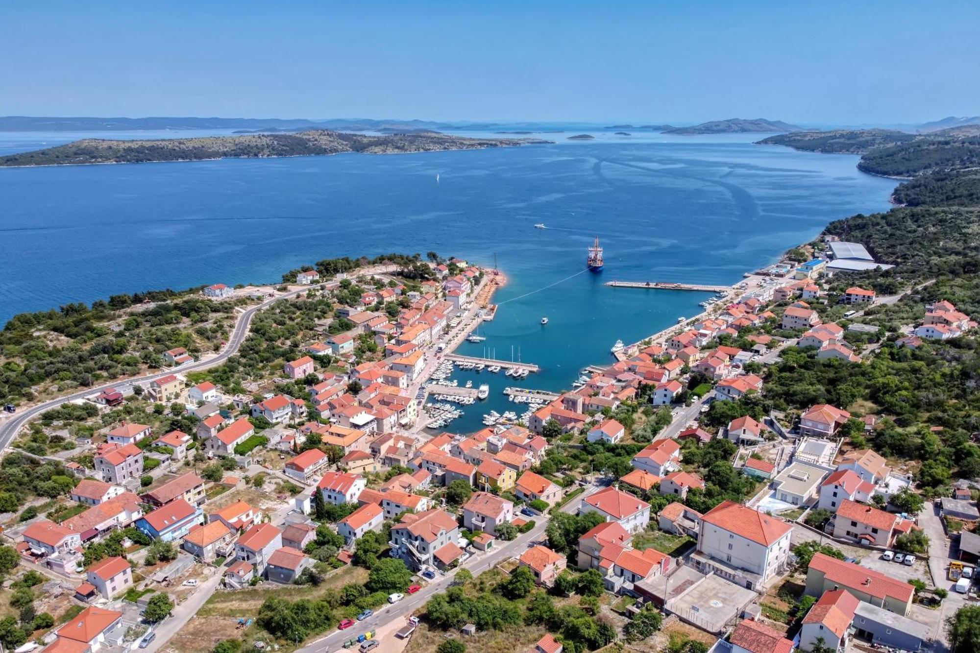 Apartments By The Sea Sali, Dugi Otok - 8117 Экстерьер фото
